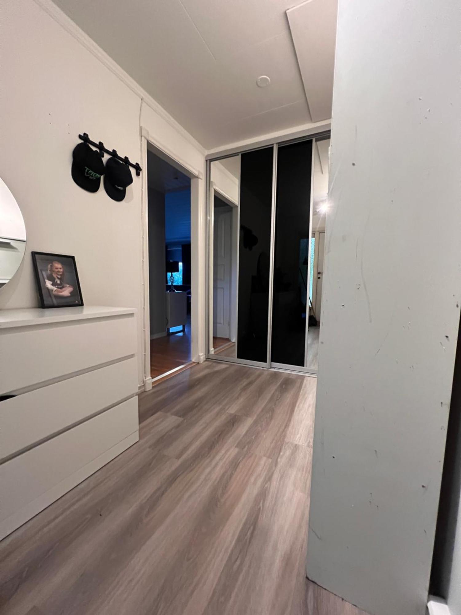Luftig Og Sentral Leilighet I Tromsdalen Tromsø Exterior foto